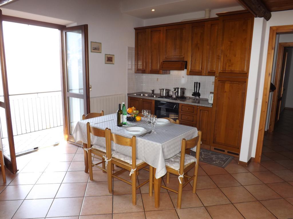 ורנה Exclusive Villa Crotto Lake View מראה חיצוני תמונה
