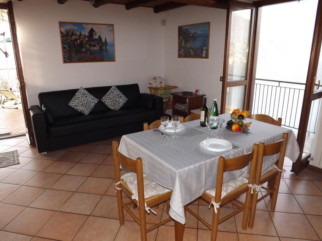 ורנה Exclusive Villa Crotto Lake View חדר תמונה