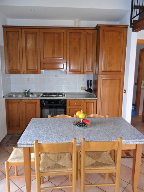ורנה Exclusive Villa Crotto Lake View חדר תמונה